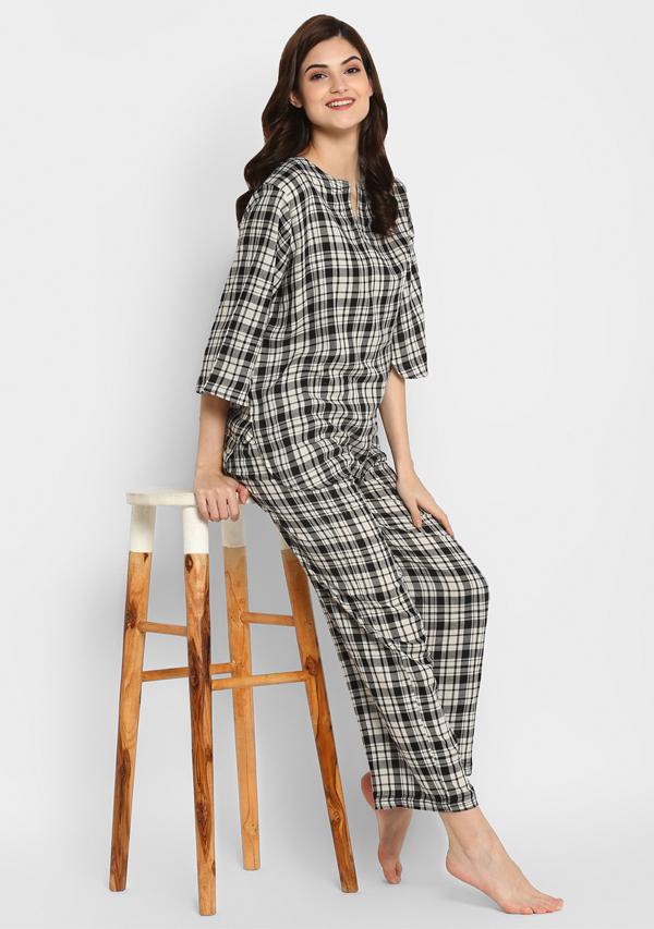 Buy Claura White & Blue Checked Night Suit Cot 59 - Night Suits for Women  2159959 | Myntra